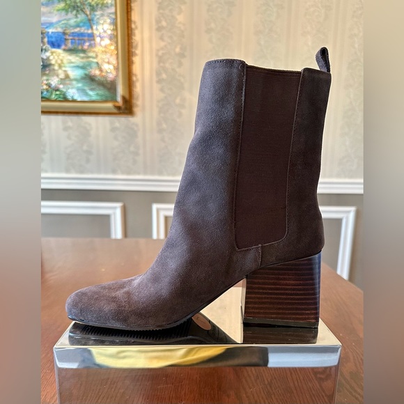 NWOT!🤩Blondo!❄️”Selena”Waterproof/cow suede/mid calf/block heel/size-7 - Picture 4 of 12